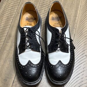 Dr Martens Oxford